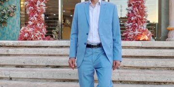 گفتگو با محمد بشیری گودرزی رئیس انجمن جهانی تجارت سنگ‌های قیمتی